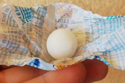 La storia dei "fruttini siciliani": quelle palline zuccherate amate dai bambini di un tempo